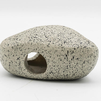 AquaSpectra Pebble Cave